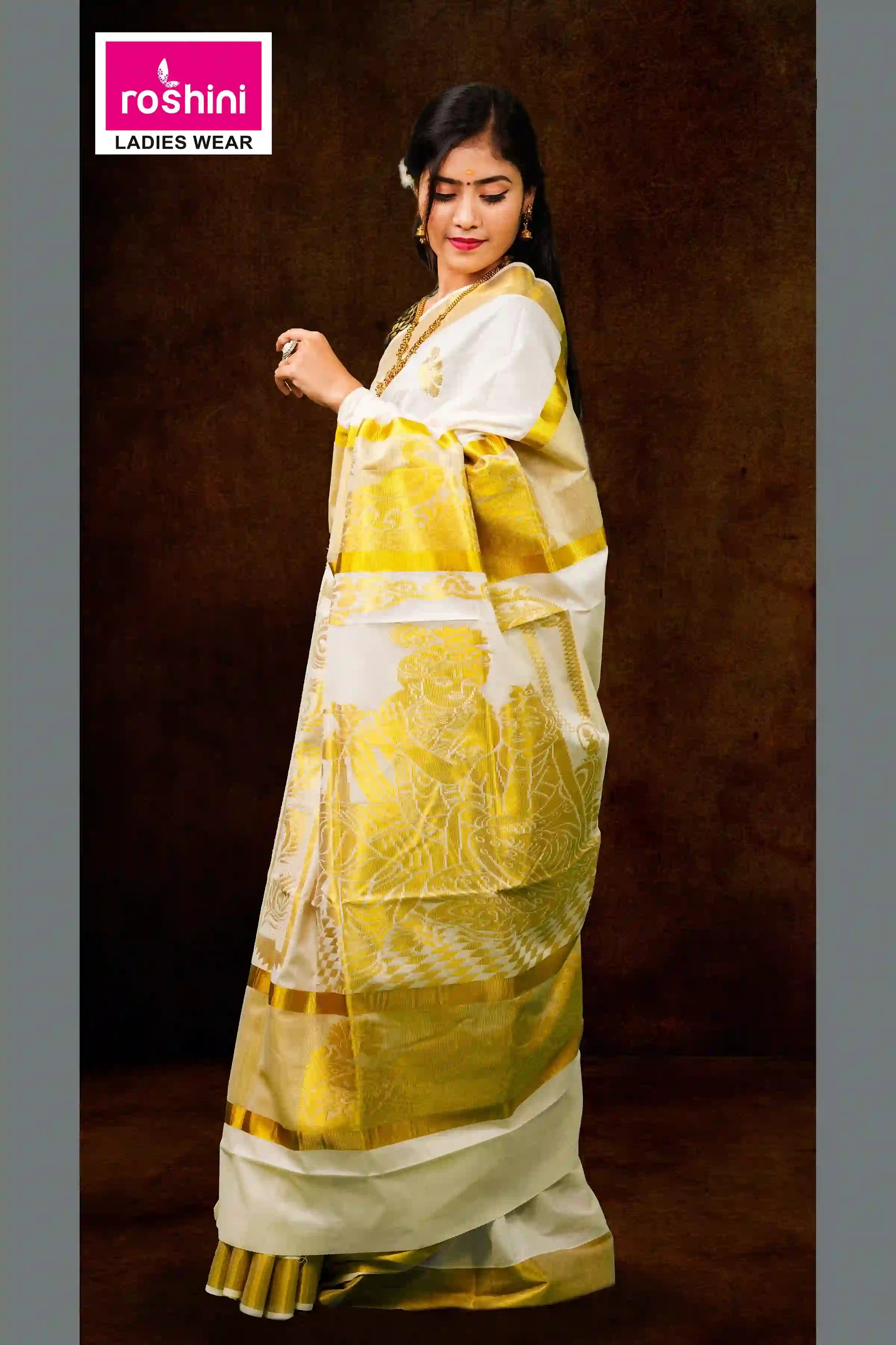 Off-white-sarees-with-golden-border-kerala-saree