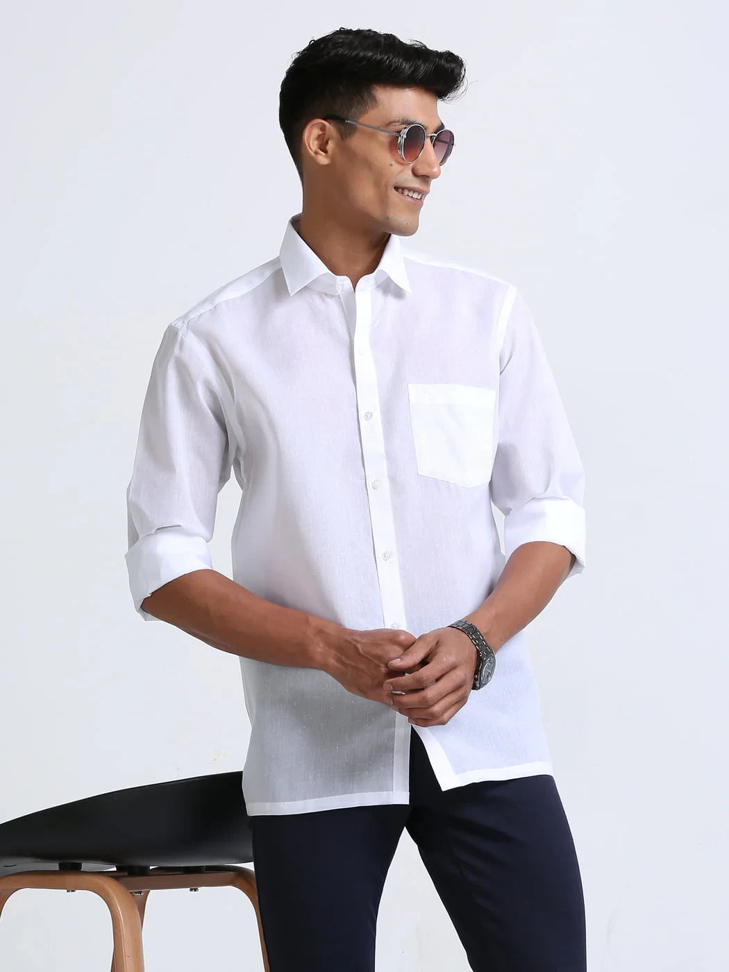 best-outfits-for-men-white-shirt-image