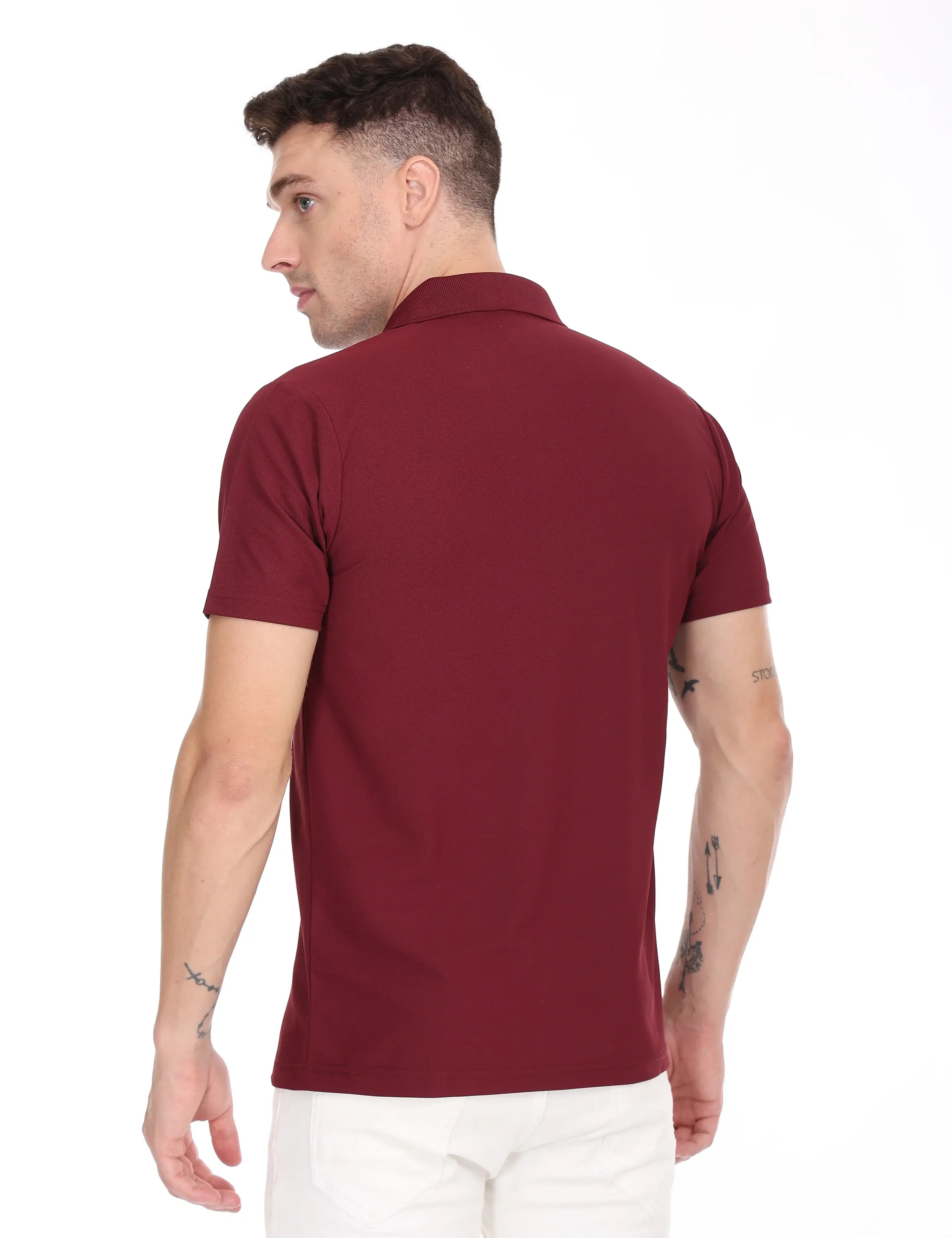 t-shirt-maroon-colour